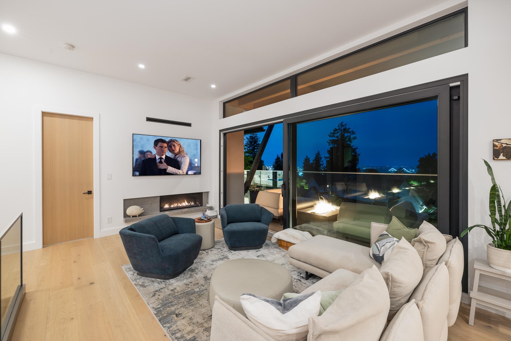 Additional image 5 of 255 Sandringham Crescent, North Vancouver, BC, V7N 2R7