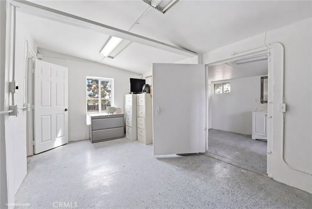 Additional image 4 of 10043 Beaumont Avenue, Cherry Valley, CA 92223
