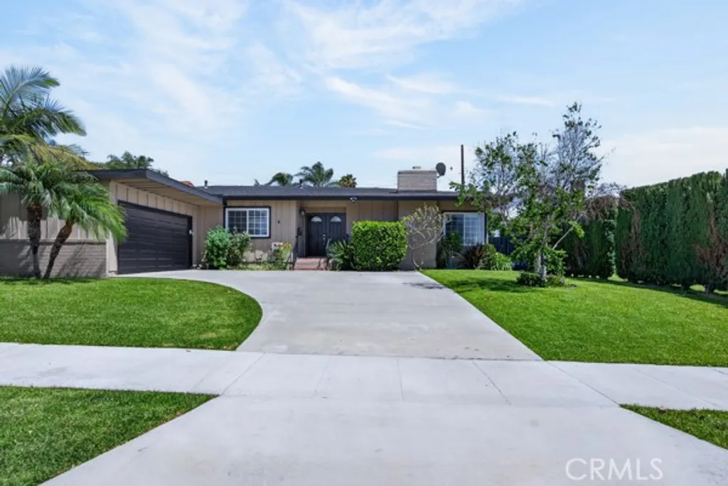 Additional image 4 of 2077 N Mori Ln, Orange, CA 92867