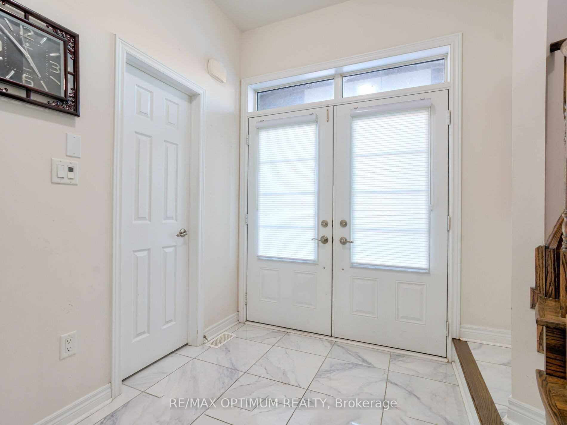 28 Montpelier Street, Brampton, ON, L6Y 6A6 photo 4