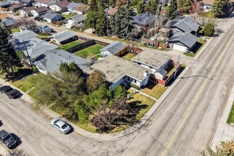 Additional image 8 of 6451 70 Street NW, Calgary, AB, T3B 3J5
