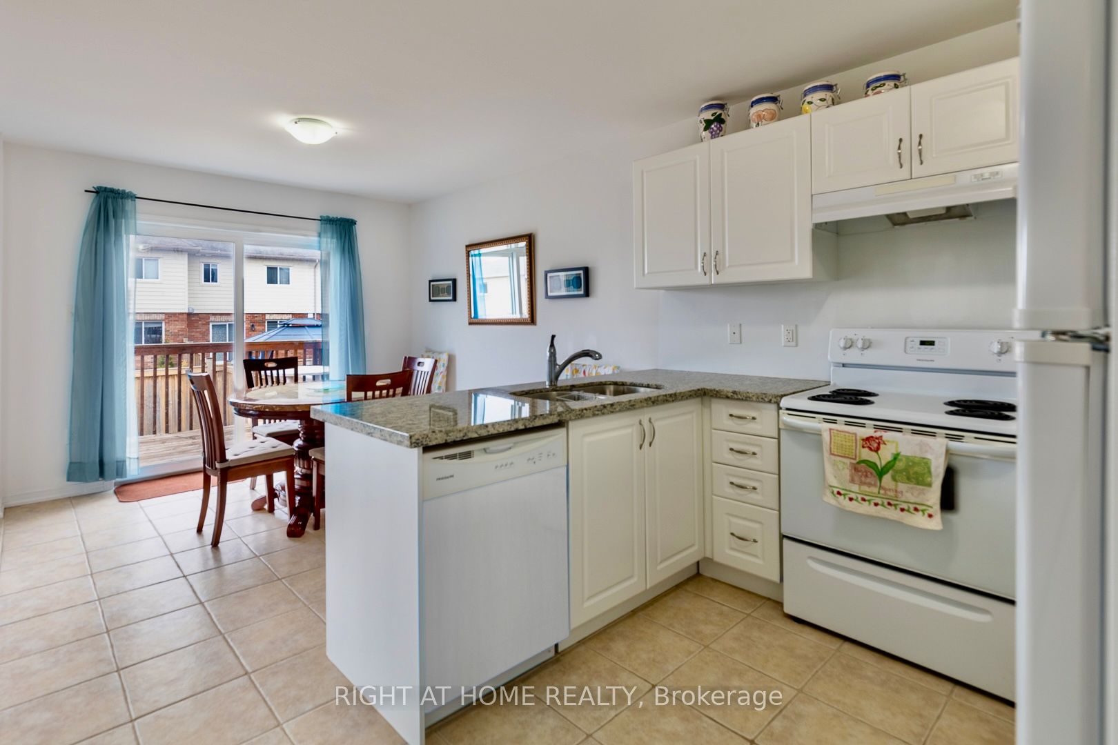 Additional image 5 of 2110 Galloway Street, Innisfil, ON, L9S 4B7