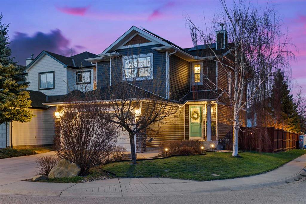 92 Bridlewood Park SW, Calgary, AB, T2Y 3R8