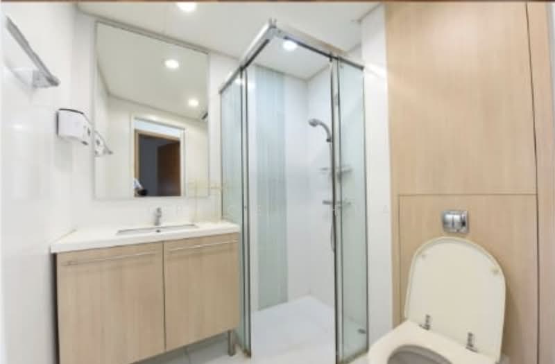 6 Marina Boulevard photo 5