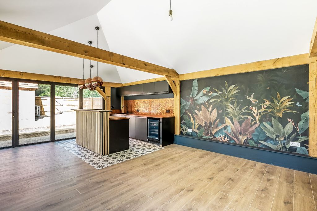 Additional image 37 of 4 bed detached house to rentShovelstrode Lodge, Shovelstrode Lane, East Grinstead RH19