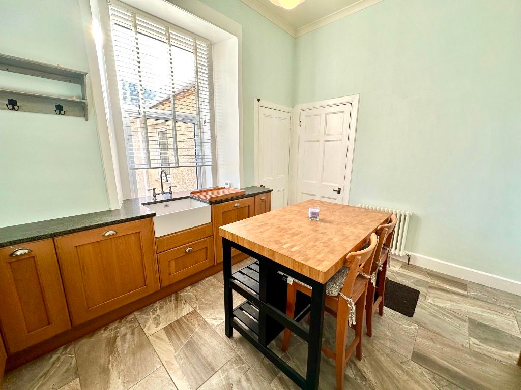 Additional image 27 of 4 bed detached house to rentCarriagehill Drive, Paisley, Renfrewshire PA2