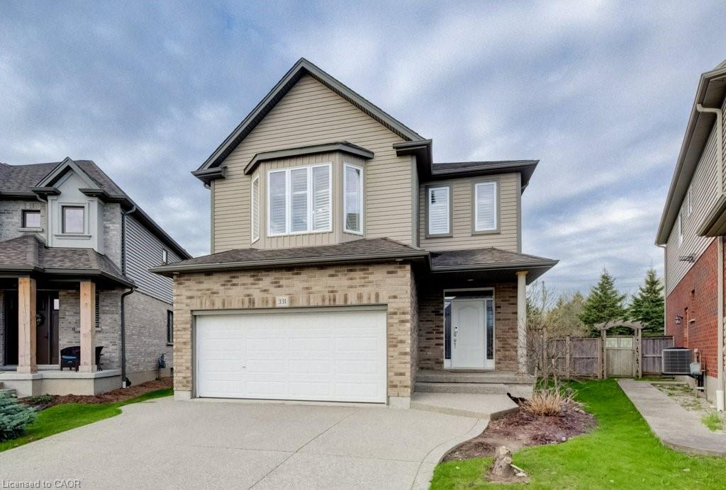 UPPER-331 Westpark Crescent, Waterloo, ON, N2T 3A2