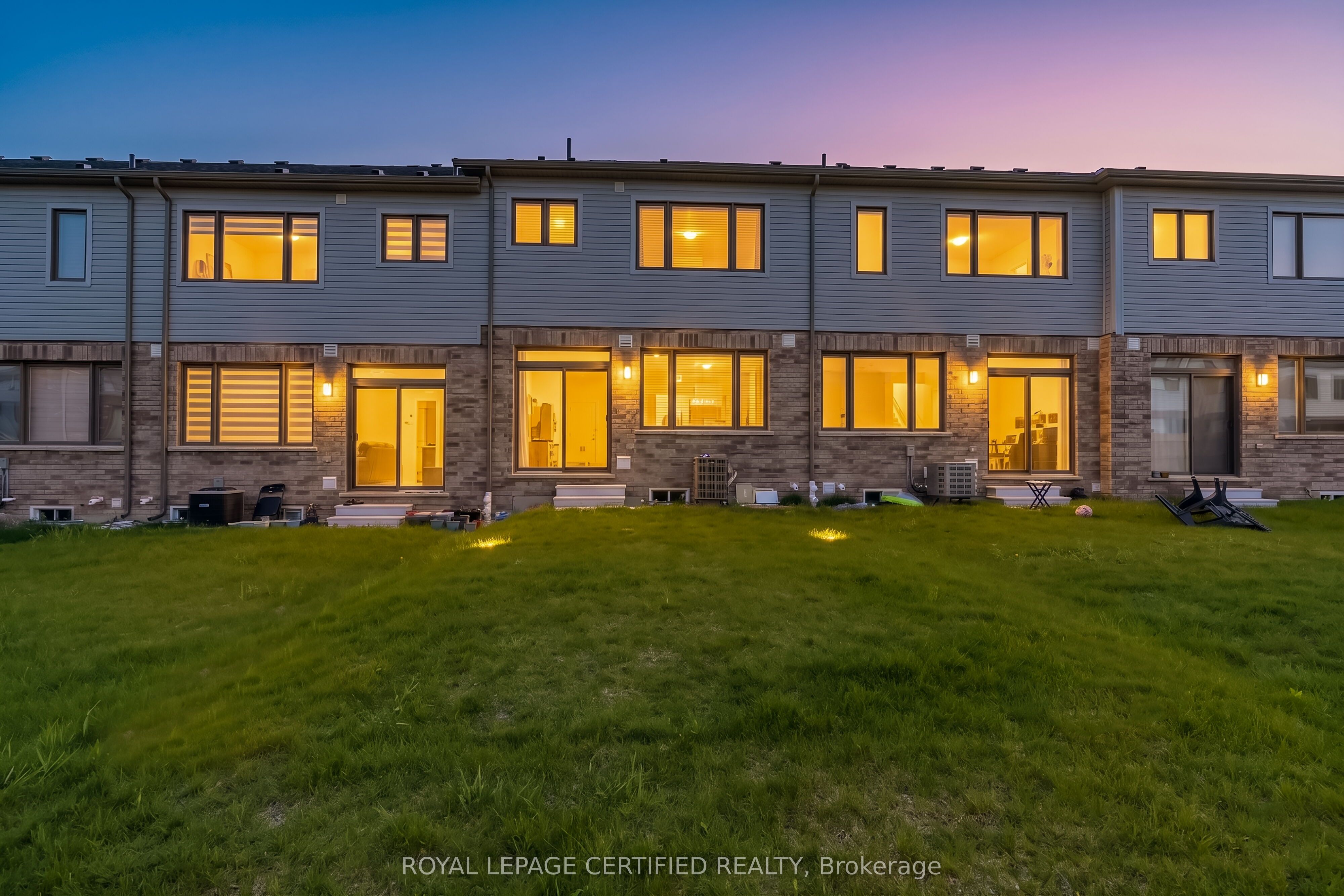Additional image 2 of 244 Newman Drive, Cambridge, ON, N1S 0E1