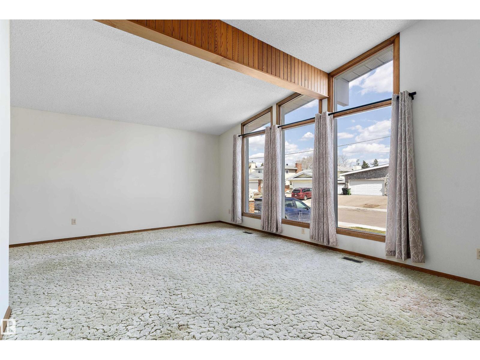Additional image 4 of 16128 98 Street NW, Edmonton, AB, T5X4Y7