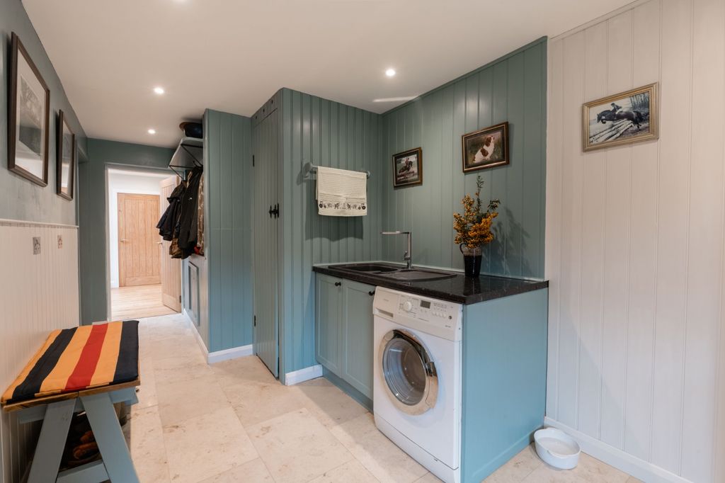 Additional image 18 of 4 bed equestrian for saleCollege Farm Road, Belton In Rutland, Oakham, Rutland LE15