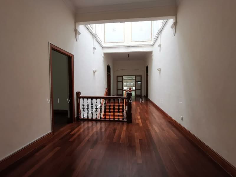 Nassim Road photo 5