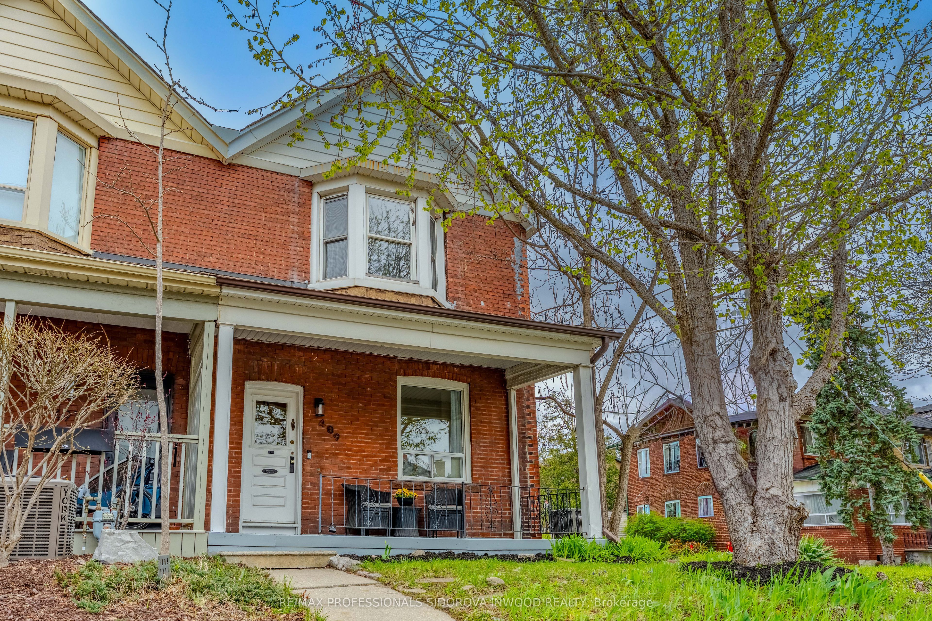 489 Durie Street, Toronto, ON, M6S 3G8
