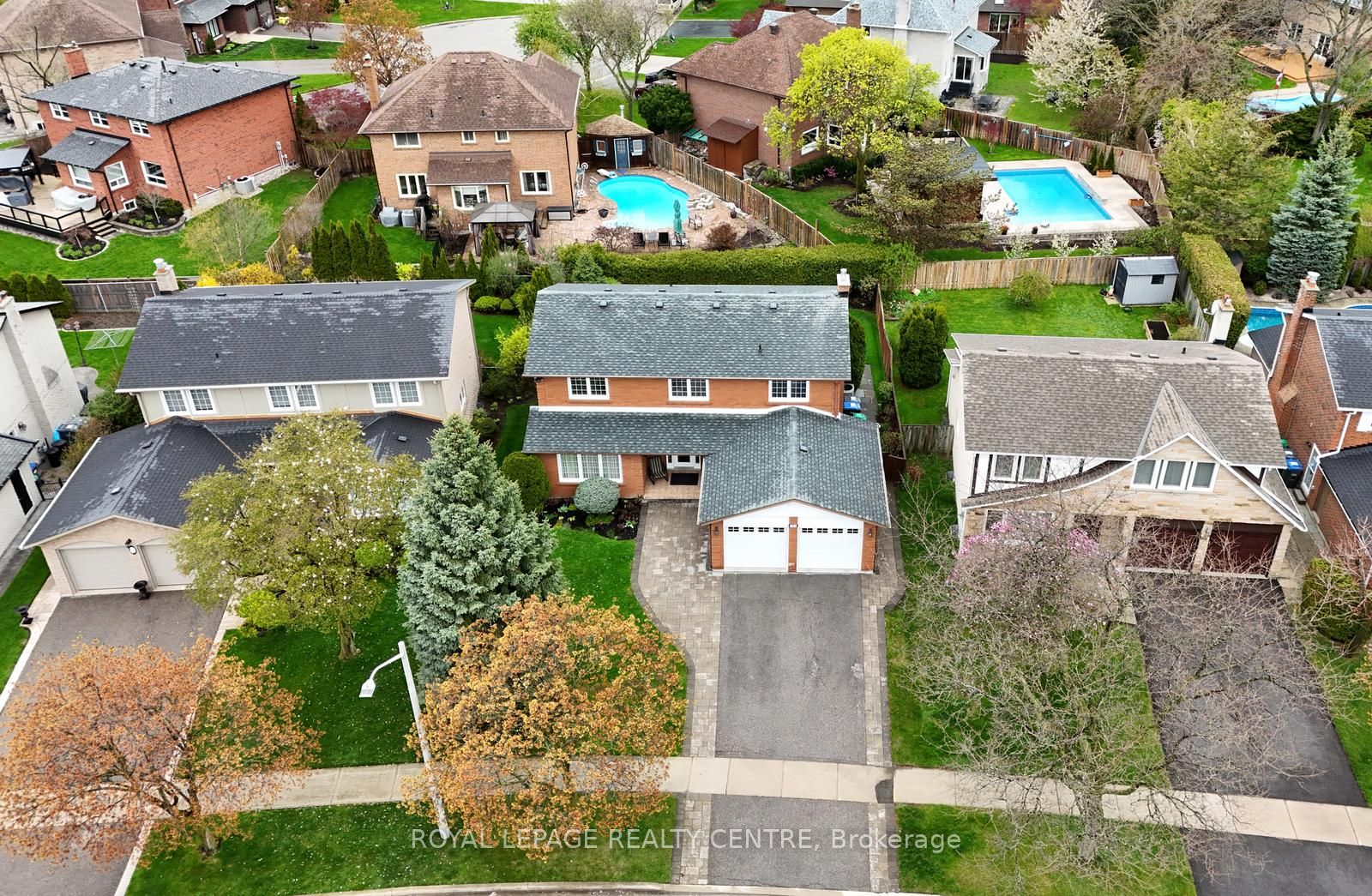 Additional image 2 of 757 Damien Way, Mississauga, ON, L5C 3C3