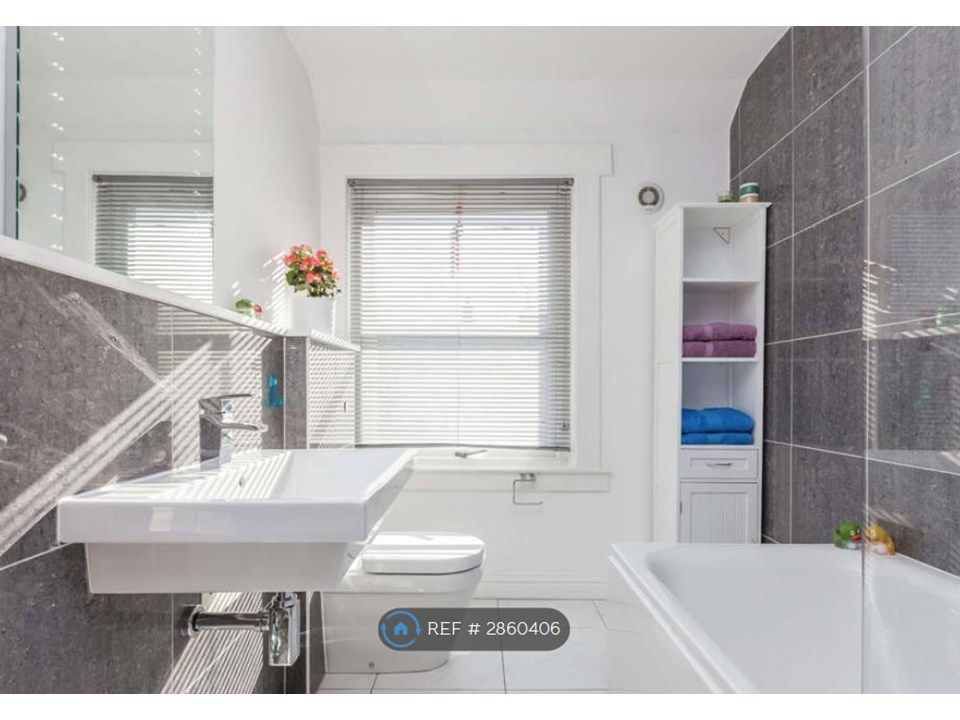 Additional image 7 of 2 bed terraced house to rentNewton Crescent, Rosyth, Dunfermline KY11