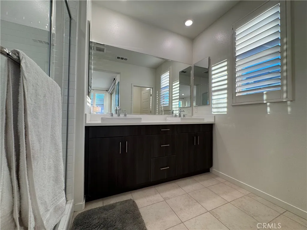 Additional image 30 of 179 Cadence, Irvine, CA 92618