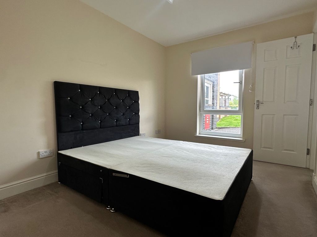 Additional image 8 of 2 bed flat to rentRoxburgh Court, Motherwell ML1