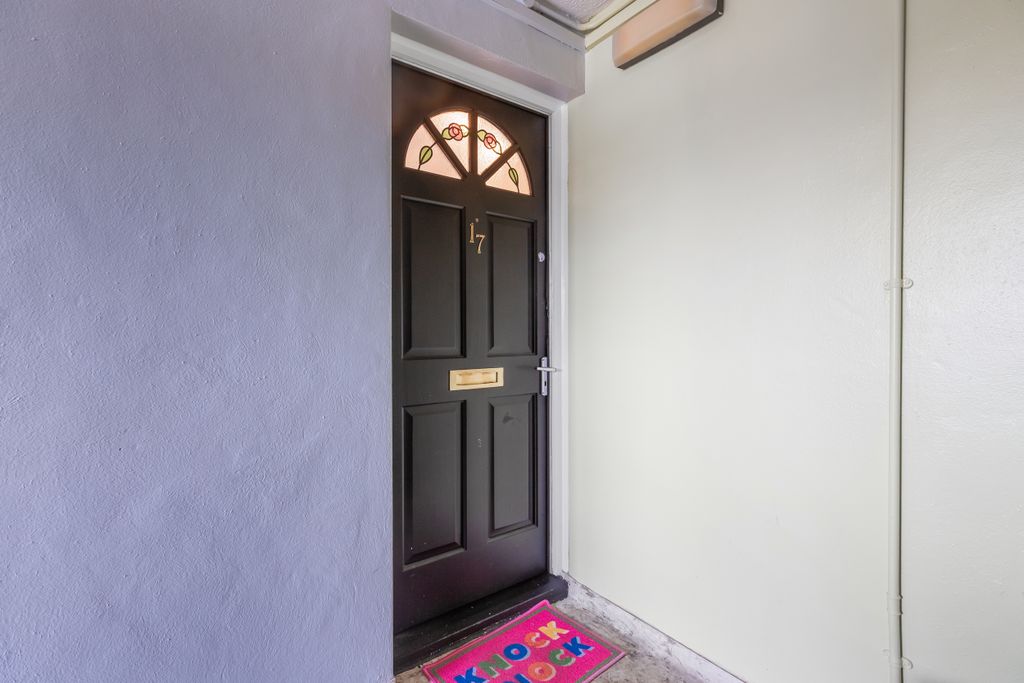 Additional image 6 of 2 bed flat for saleNairn Place, Clydebank G81