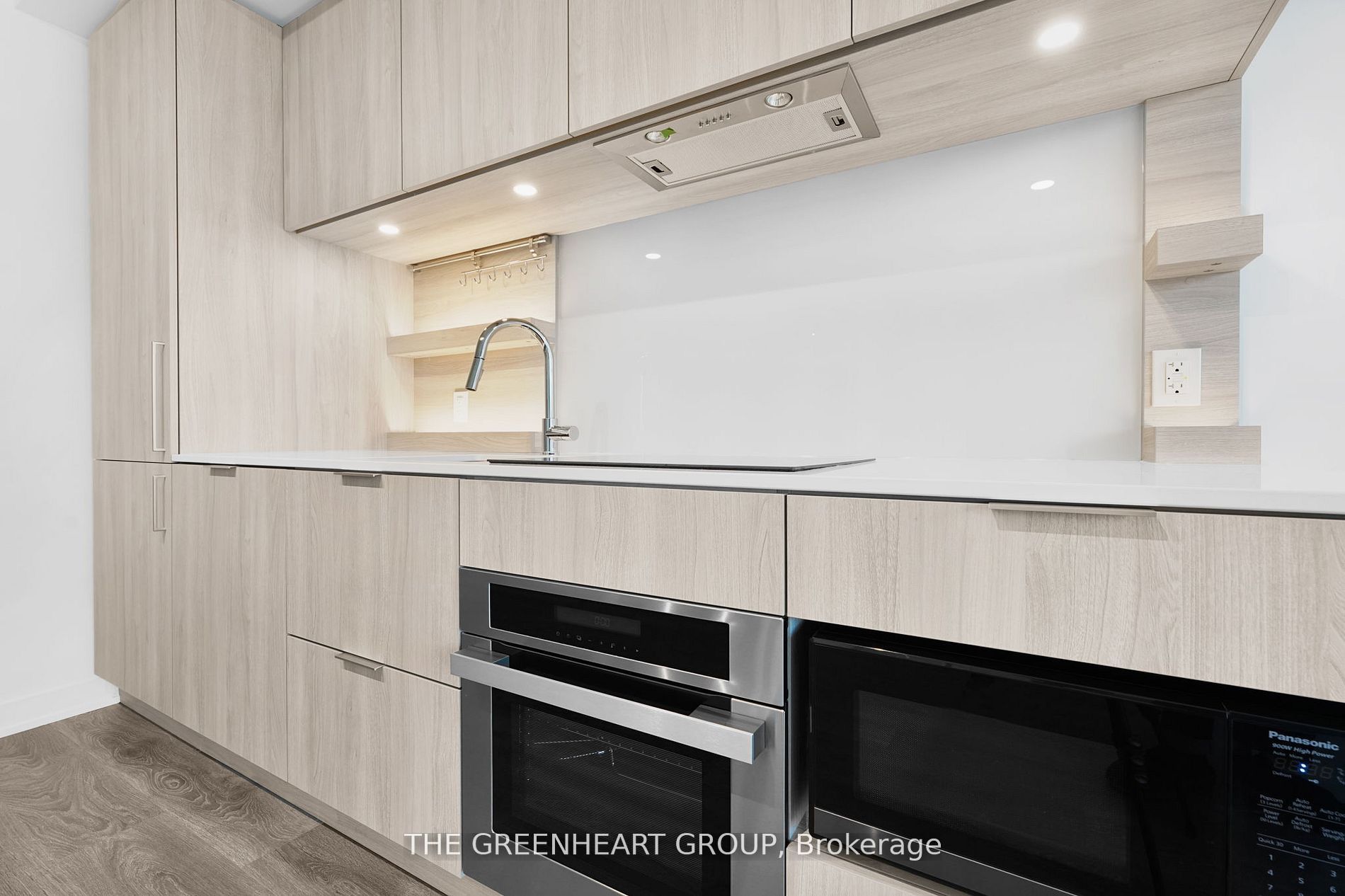 Additional image 5 of 512-28 Ann Street, Mississauga, ON, L5G 0E1