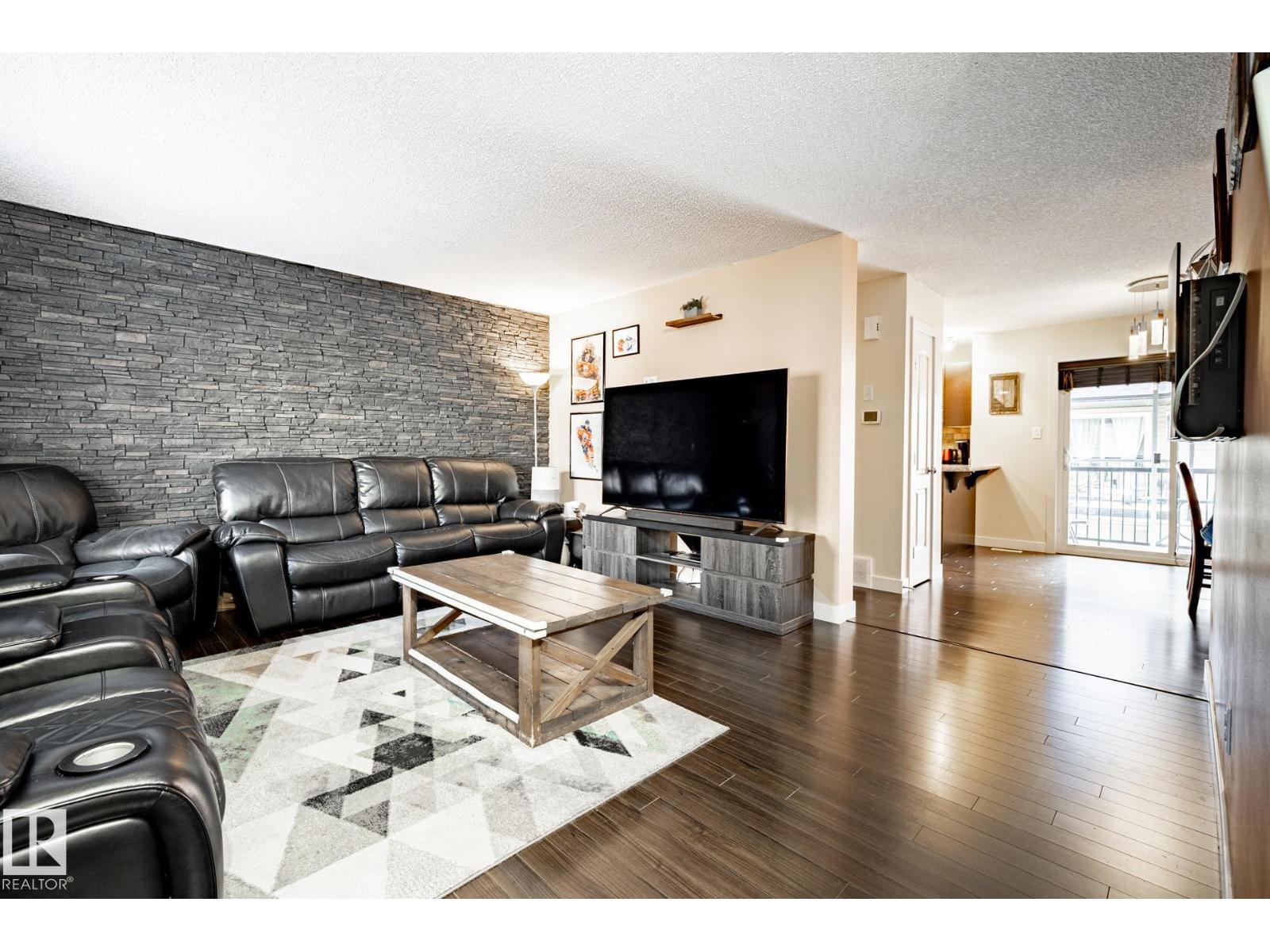 40-12004 22 Avenue SW, Edmonton, AB, T6W0T1