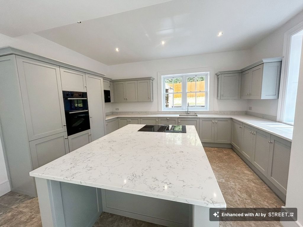Additional image 11 of 4 bed semi-detached house to rentLewis Road, Neath SA11