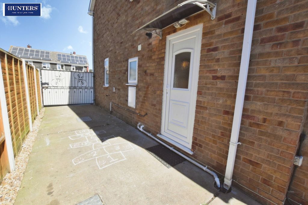 Additional image 8 of 3 bed semi-detached house for salePlymouth Road, Scunthorpe DN17