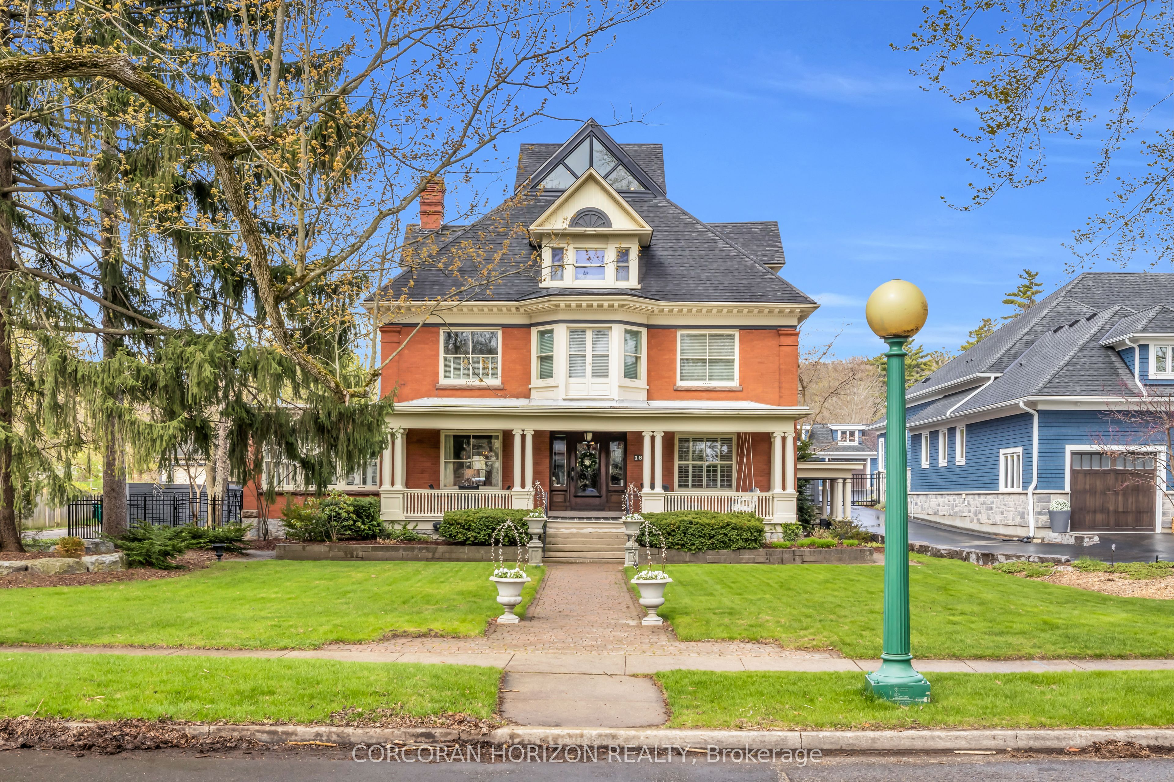 18 Brant Road N, Cambridge, ON, N1S 2W1