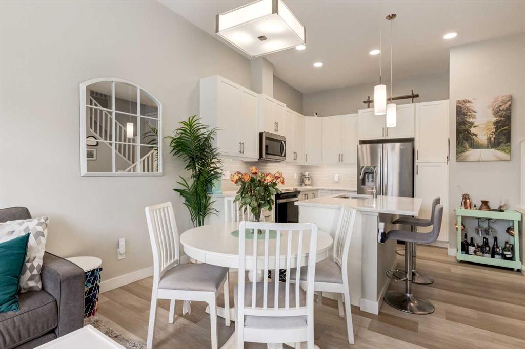 Additional image 6 of 212 Crestbrook Common SW, Calgary, AB, T3B 6L1