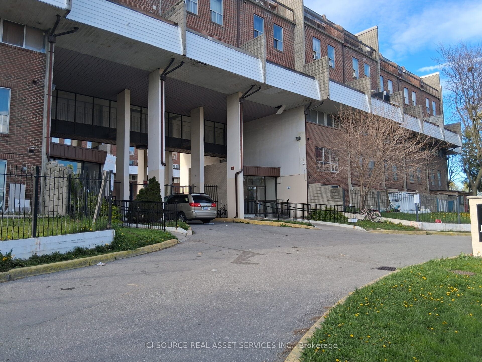 Additional image 4 of 148-10 Eddystone Avenue, Toronto, ON, M3N 2T2