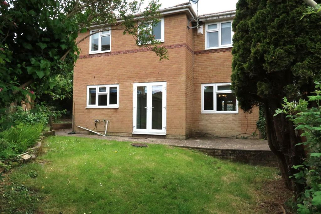 Additional image 18 of 4 bed property to rentSpencer Drive, Llandough, Penarth CF64