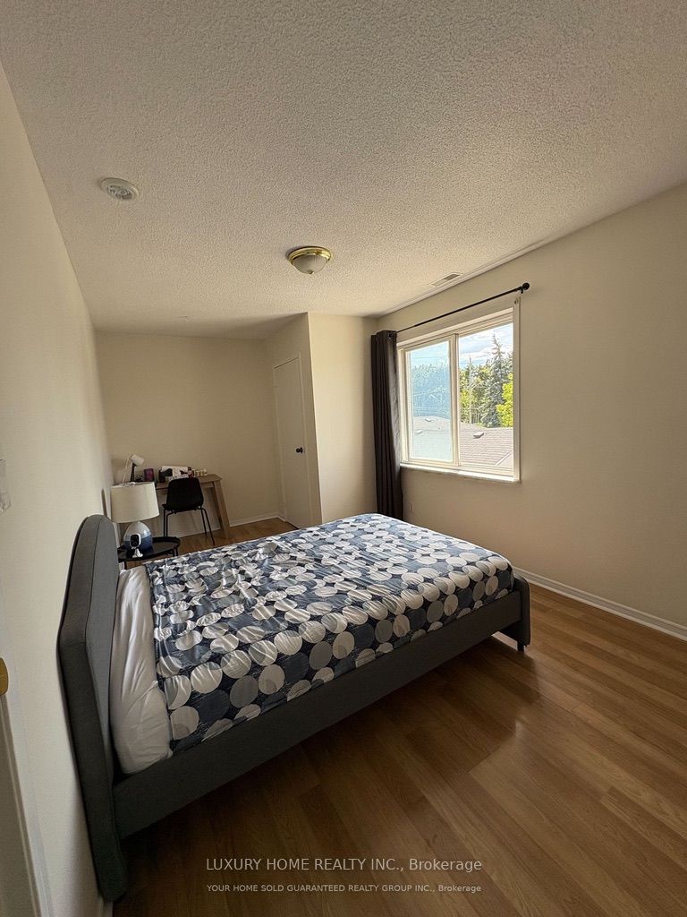 Additional image 4 of Second Floor-186 King Road, Richmond Hill, ON, L4E 2W1