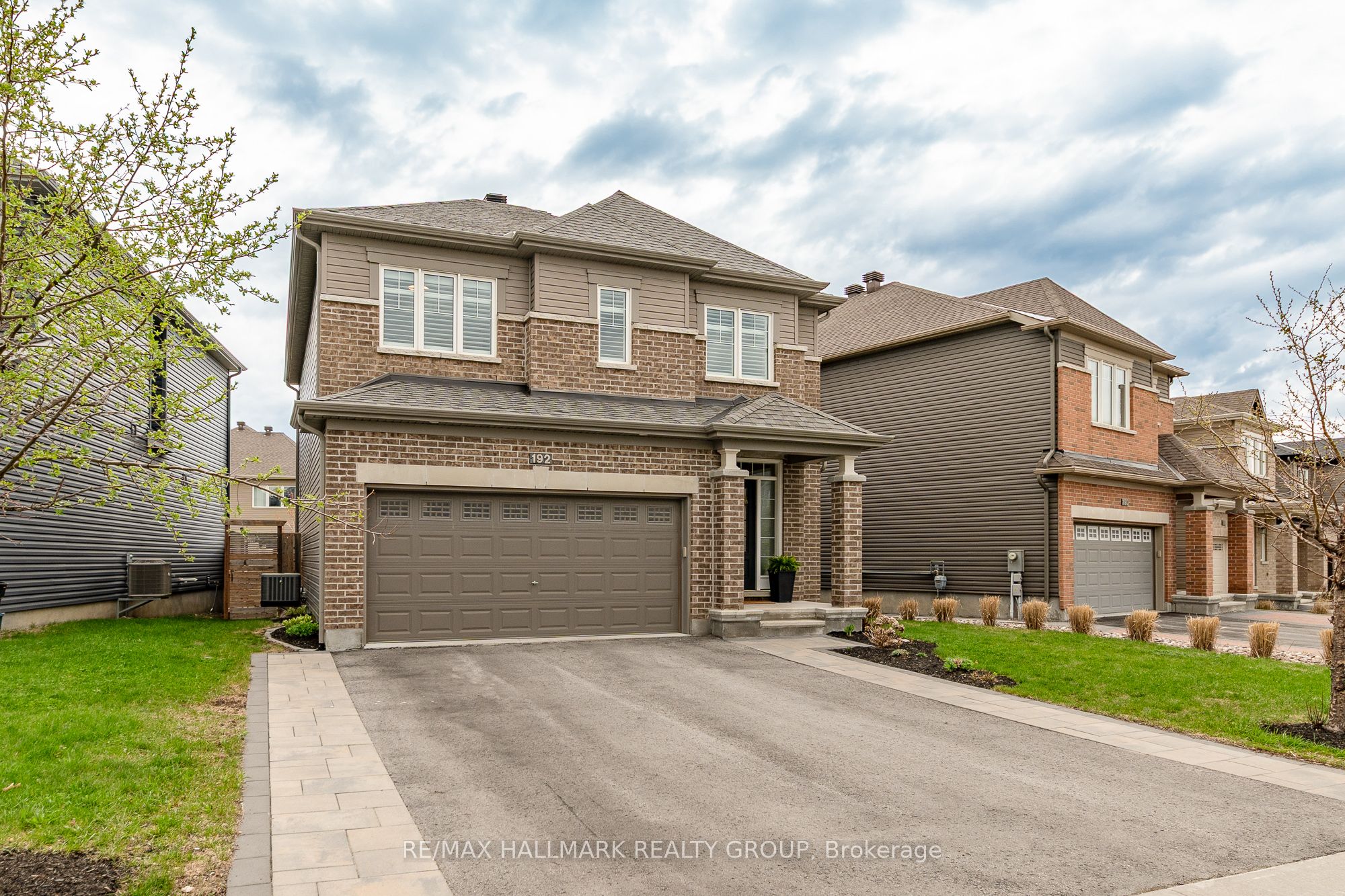 192 Kimpton Drive, Ottawa, ON, K2S 2J2