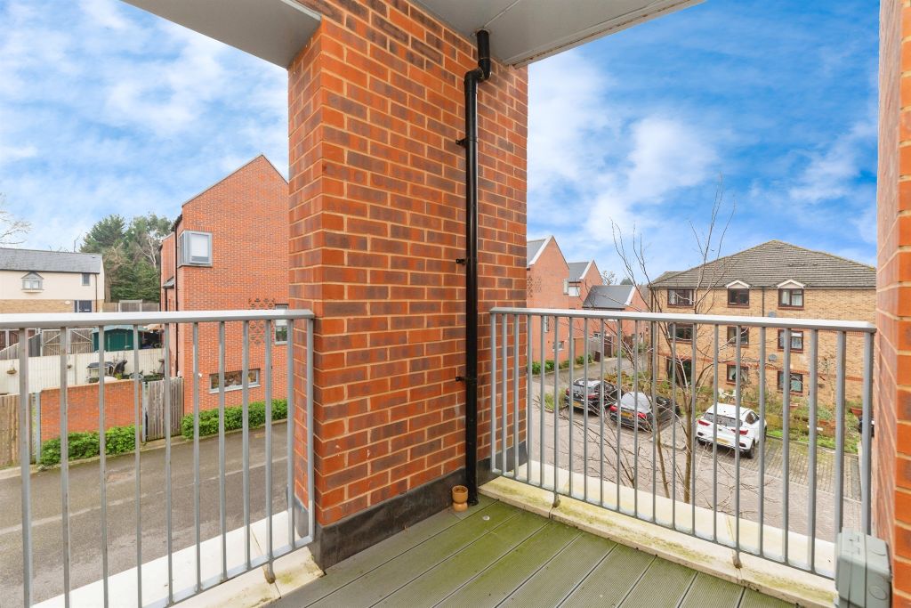 Additional image 6 of 1 bed flat for saleThe Ridgeway, Hertford SG14