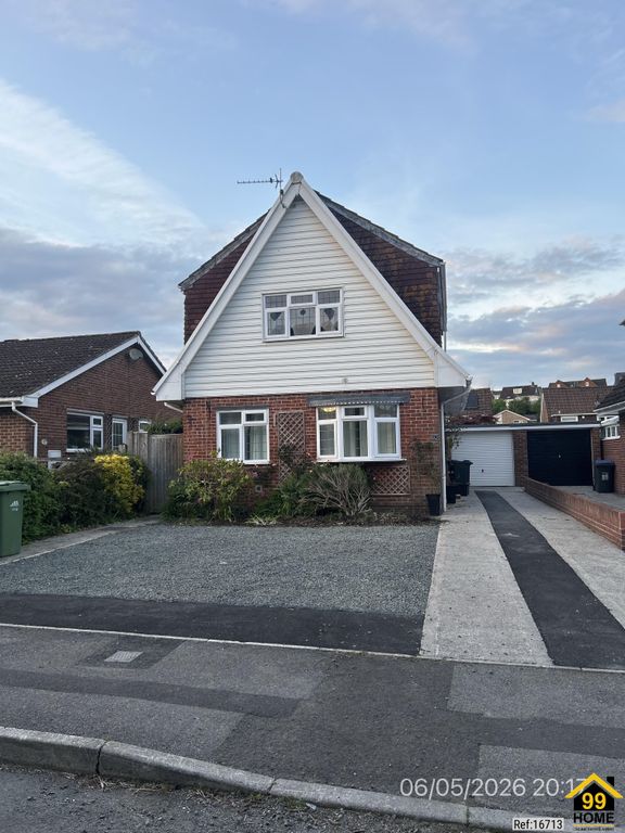 3 bed detached house to rentLower Marsh Road, Warminster, United Kingdom BA12