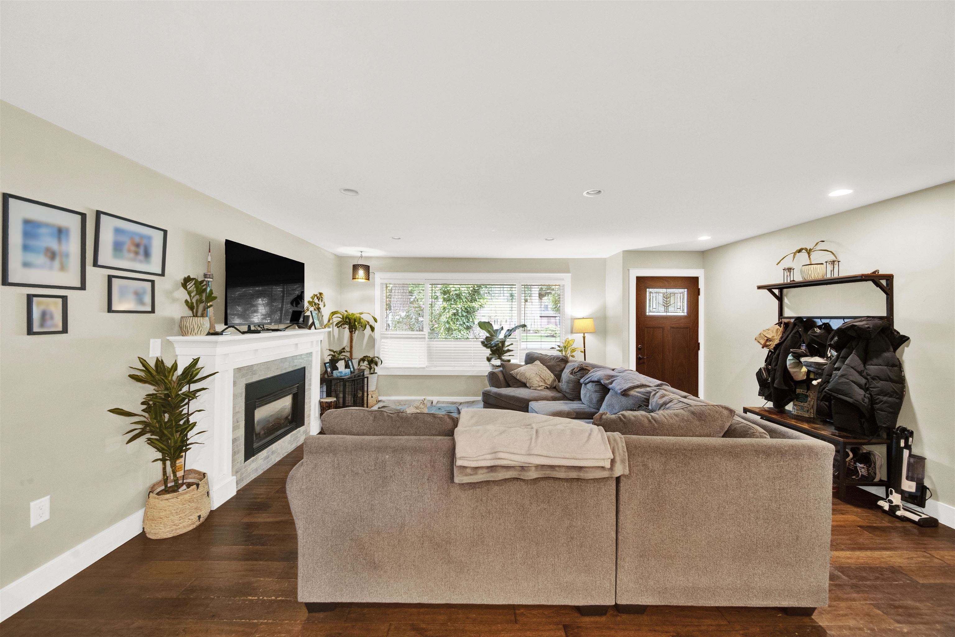 Additional image 3 of 3895 201 Street, Langley, BC, V3A 1P3