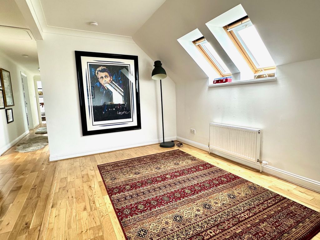 Additional image 6 of 3 bed flat to rentTownhead Street, Hamilton ML3