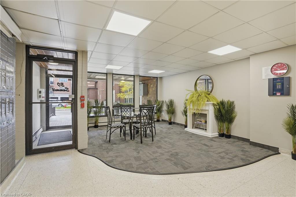 Additional image 4 of 303-30 Summit Avenue, Hamilton, ON, L8V 2R8