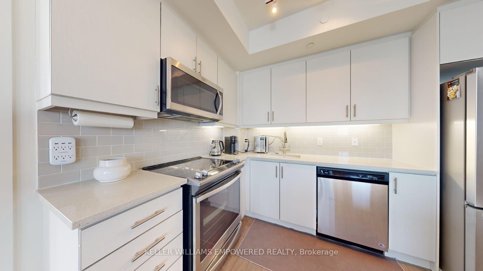 Additional image 3 of 1912-17 Zorra Street, Toronto, ON, M8Z 0C8