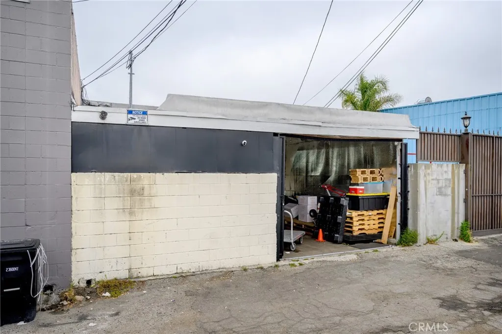 Additional image 50 of 3210 N San Fernando Blvd, Burbank, CA 91504