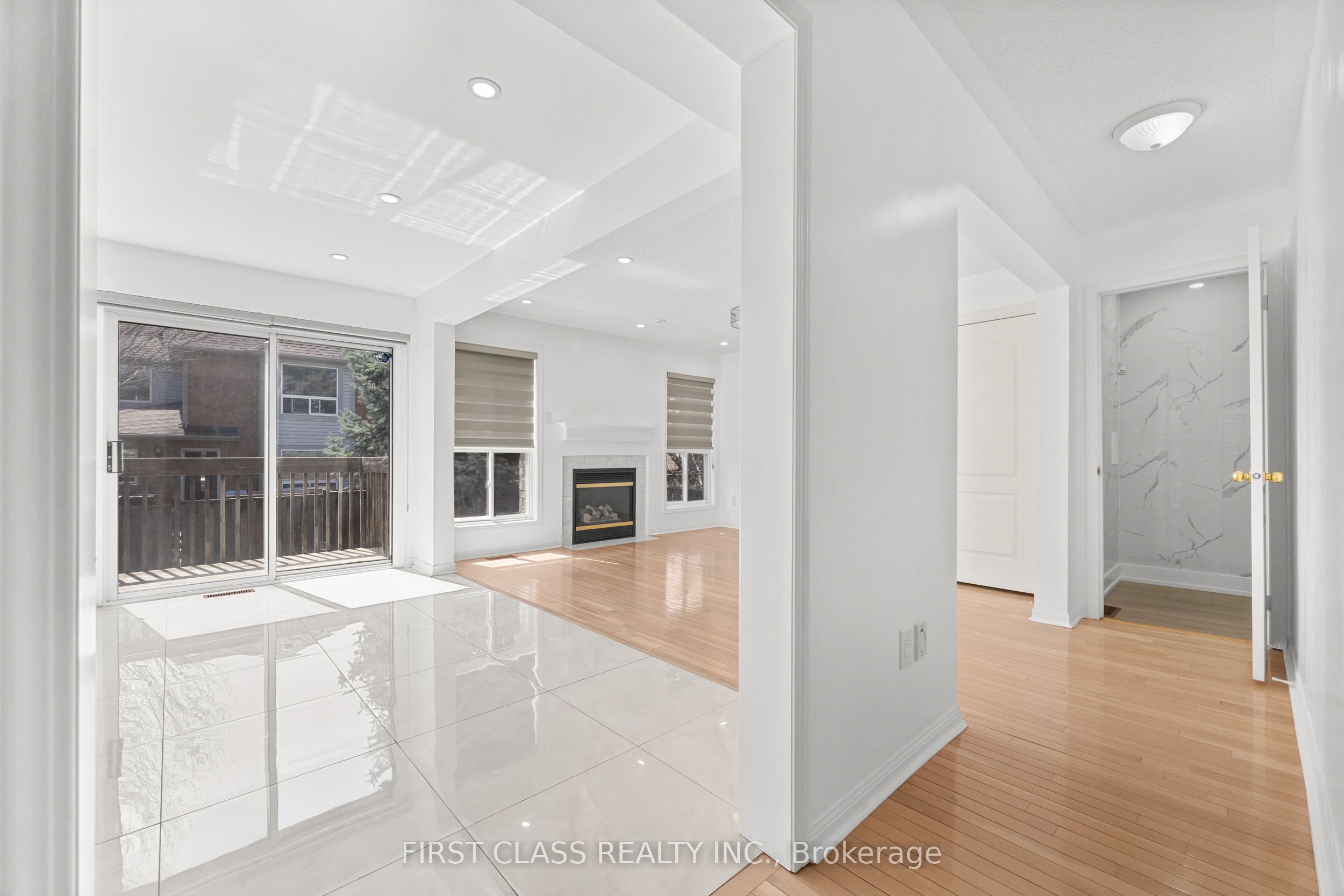 Additional image 4 of Main-5554 Churchill Meadows Boulevard, Mississauga, ON, L5M 6M6