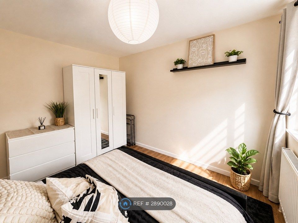 Additional image 2 of 3 bed terraced house to rentArbour View Court, Northampton NN3