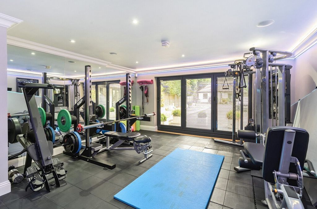 Additional image 5 of 7 bed detached house to rentChilworth Road, Chilworth, Southampton, Hampshire SO16