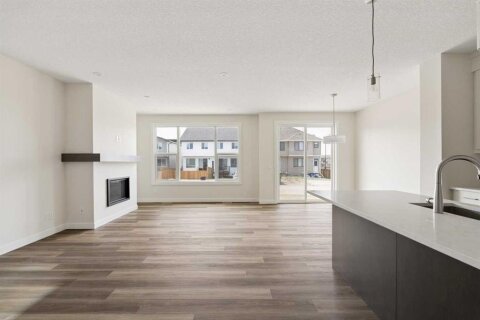 Additional image 8 of 120 Creekstone Circle SW, Calgary, AB, T2X 5M6
