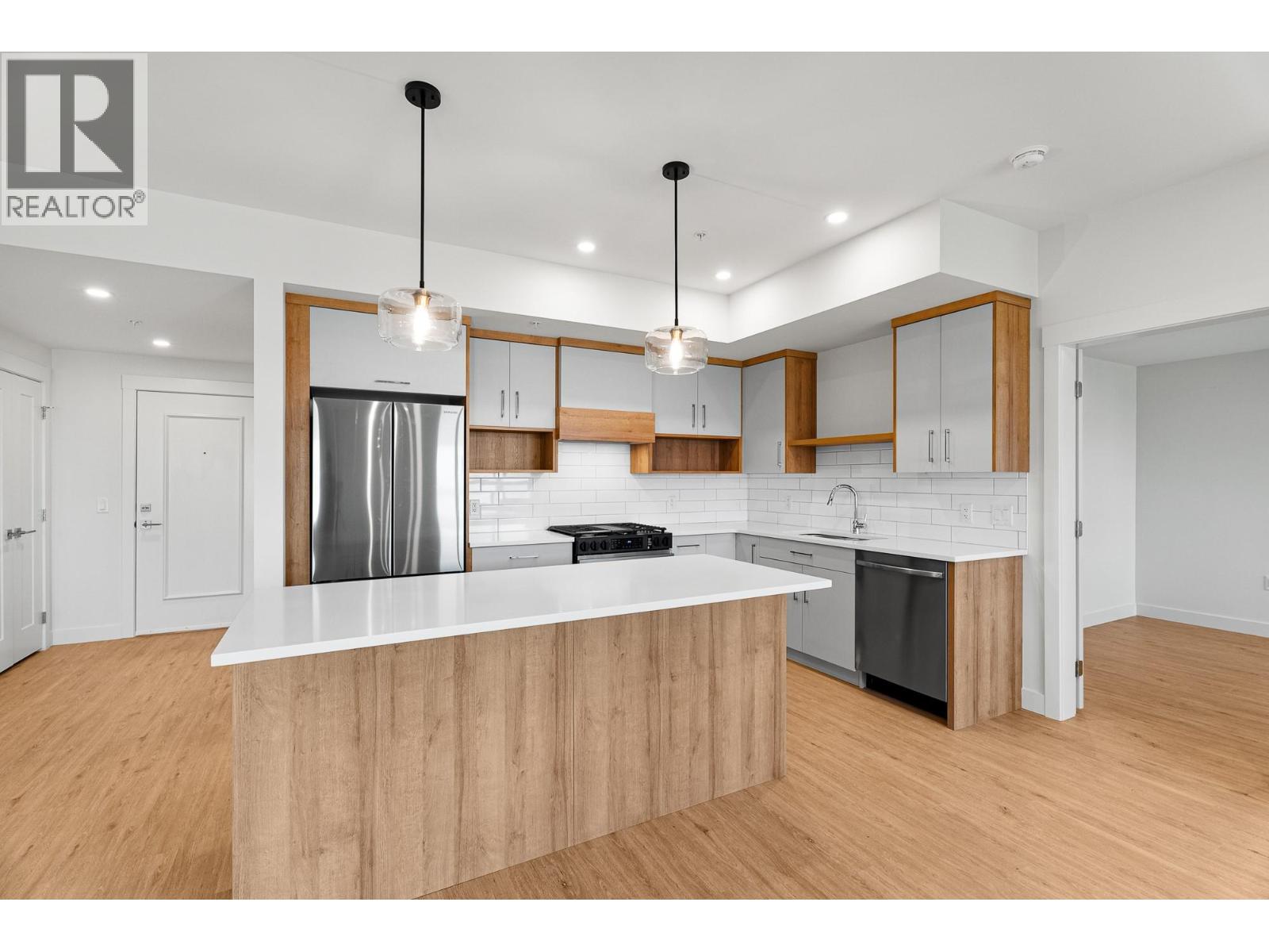 Additional image 5 of 104-1844 Qu'appelle Boulevard, Kamloops, BC, V2E0E8