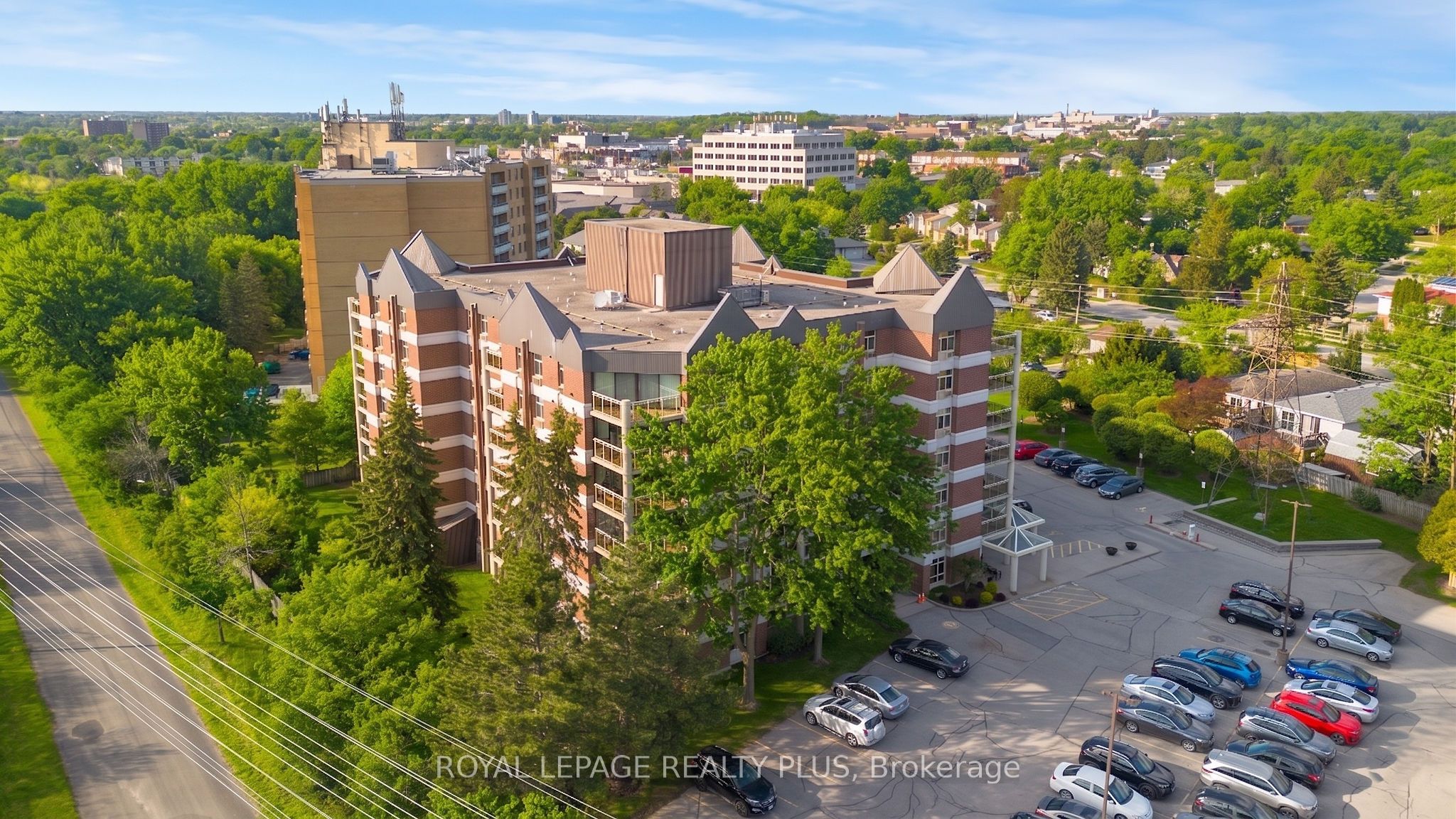 Additional image 3 of 603-8 Christopher Court, Guelph, ON, N1G 4N7