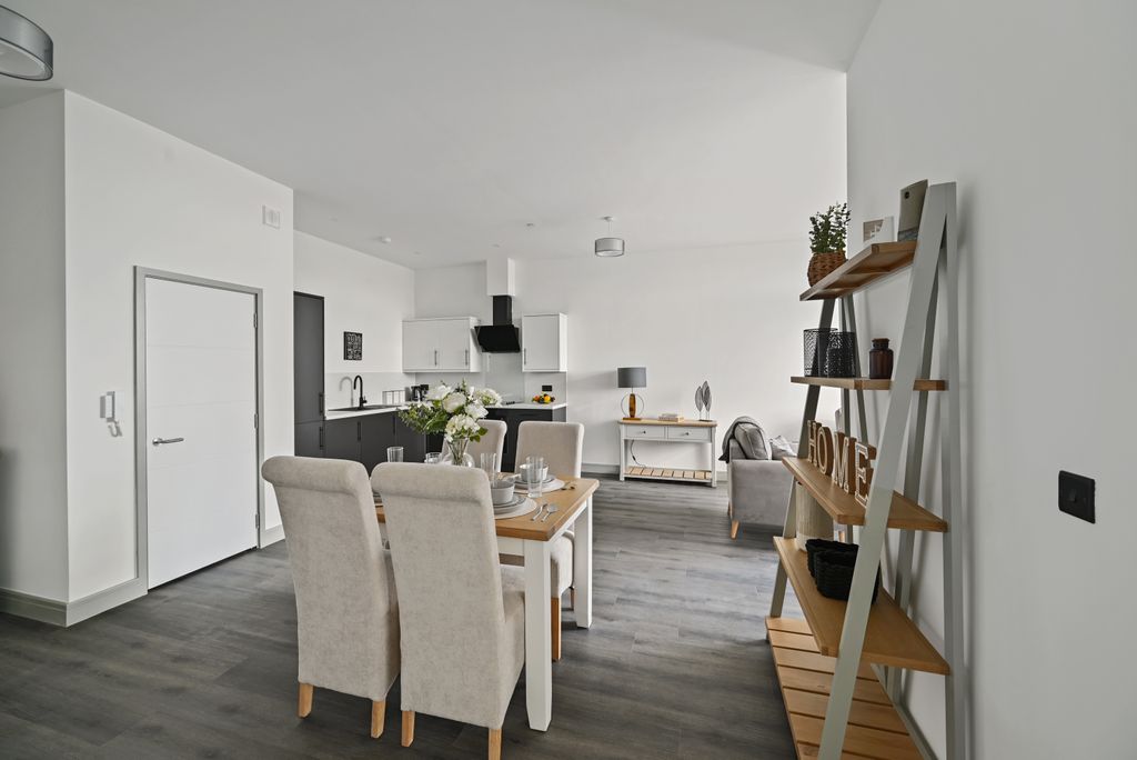 Additional image 6 of 2 bed penthouse to rent405 Guild House, Oundle Road, Peterborough PE2