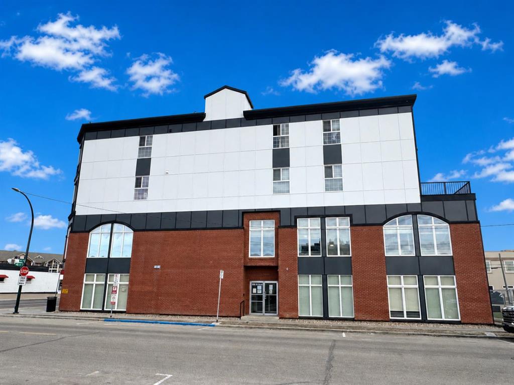 Additional image 5 of 303-4901 46 Street, Red Deer, AB, T4N 1N2