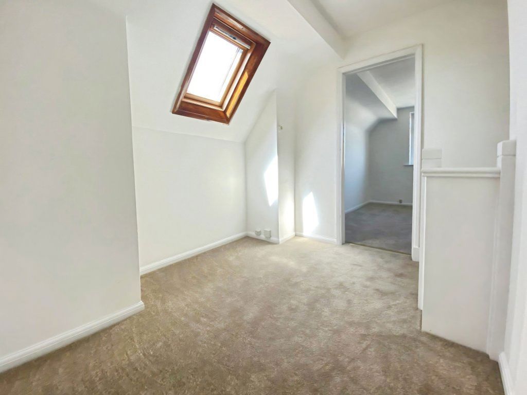 Additional image 9 of 4 bed property to rentMeadow Close, Coychurch CF35