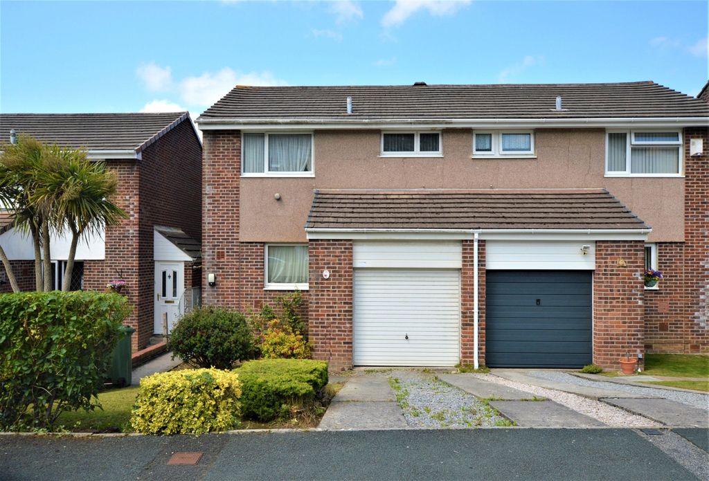 3 bed semi-detached house to rentEdwards Close, Plymouth, Devon PL7