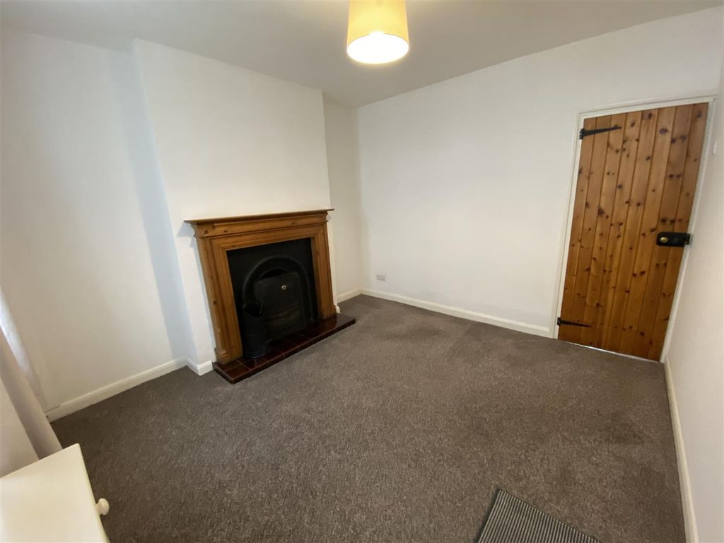 Additional image 3 of 2 bed terraced house to rentGladstone Street, Mold CH7