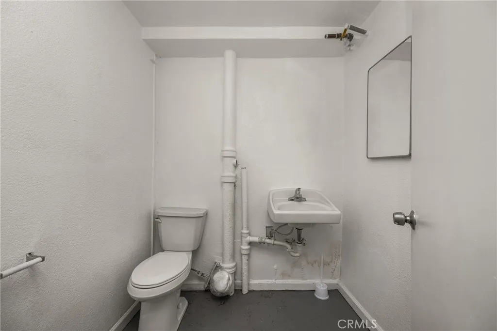 Additional image 14 of 4901 Telegraph Road, Los Angeles, CA 90022